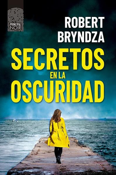 SECRETOS EN LA OSCURIDAD | 9788418216596 | BRYNDZNA, ROBERT